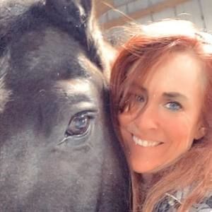 Meet your Posher, Julie